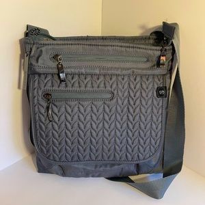 Sherpani crossbody NWOT